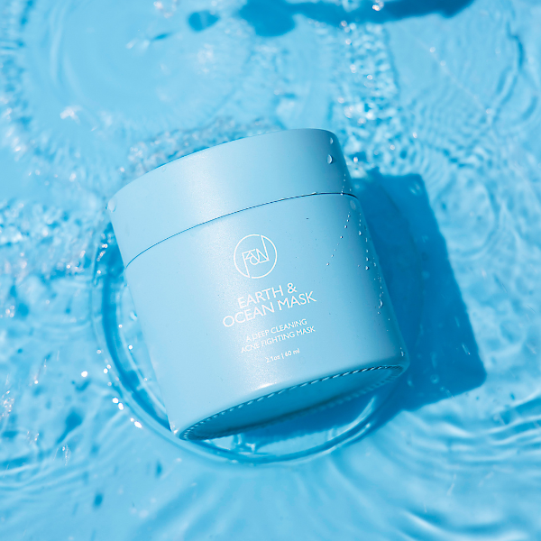 Earth & Ocean Acne Fighting Mask